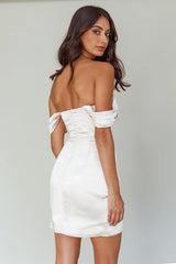 Night To Remember Off-Shoulder Dress Champagne