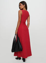 Lewisa Maxi Dress Red
