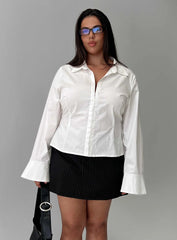 By The Phone Long Sleeve Collared Top White Curve
