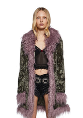 Art Magic Velvet Coat