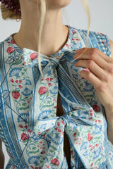 catrin gilet - wallpaper floral