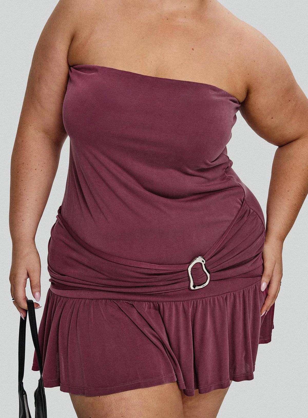 Love Lingers Strapless Mini Dress Burgundy Curve