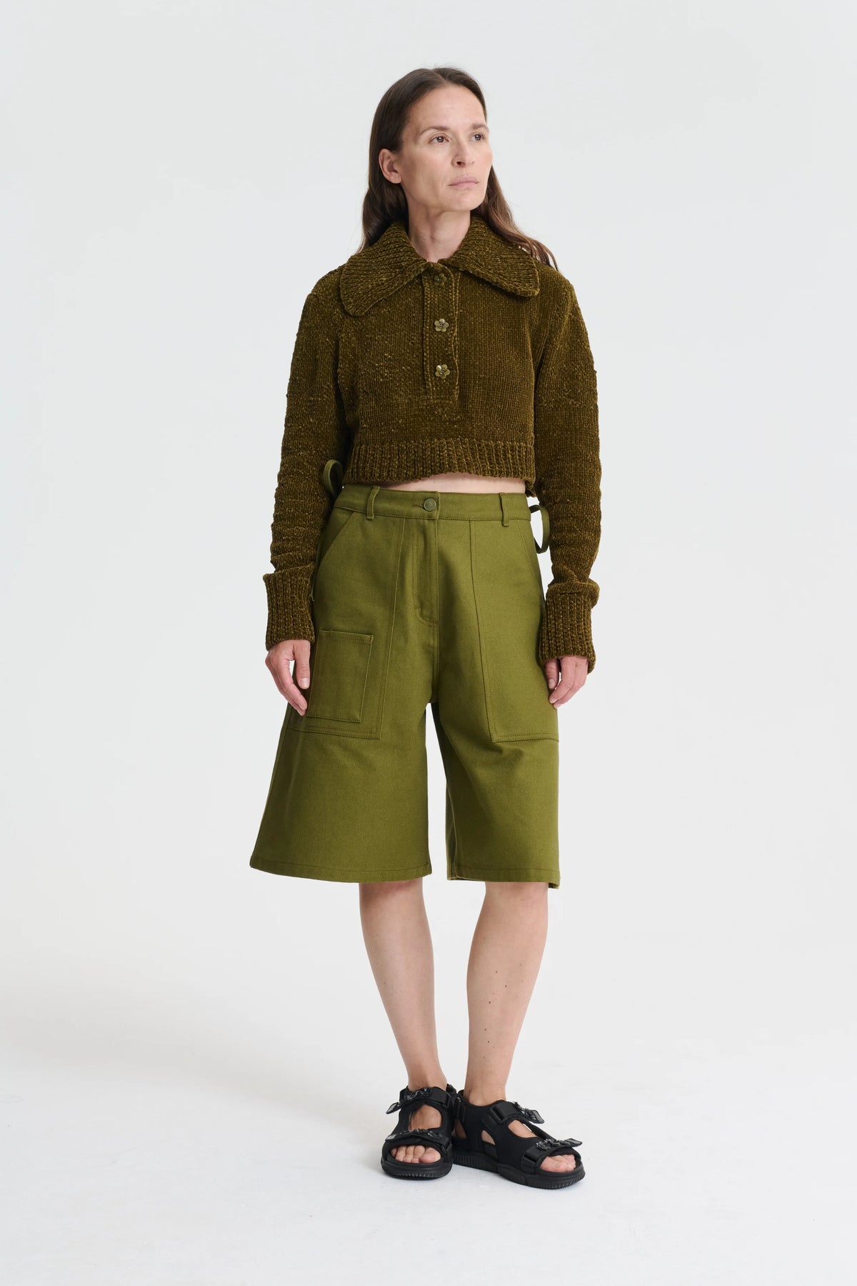 ANNIKA | SHORTS | OLIVE GREEN
