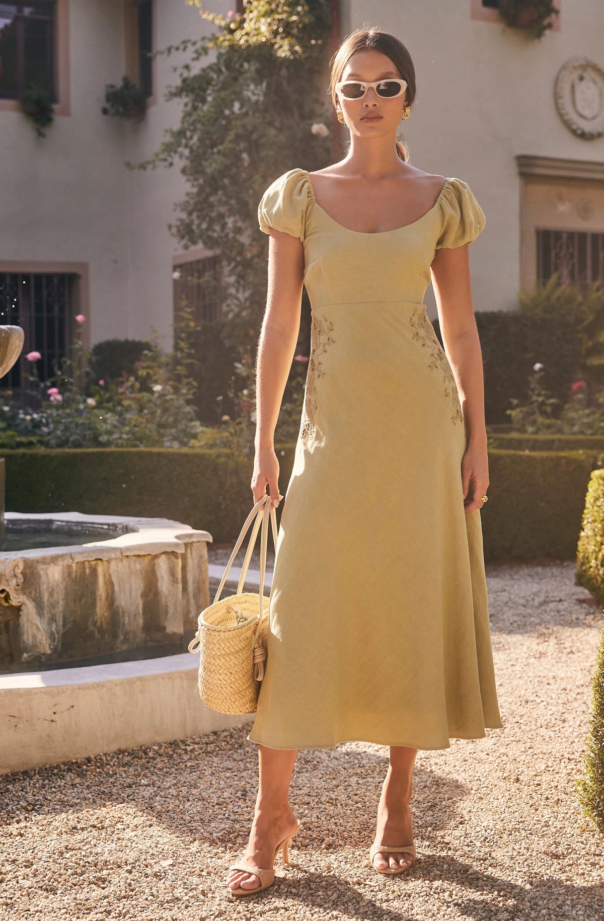 Leocadia Embroidered Puff Sleeve Dress