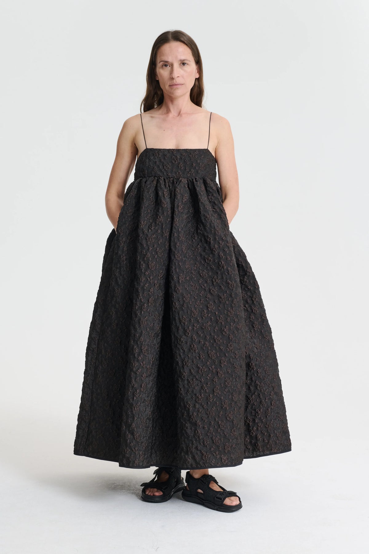 BETH | DRESS WINDROSE MATELASS… BROWN