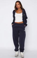 Can't Miss It Sweatpants Navy